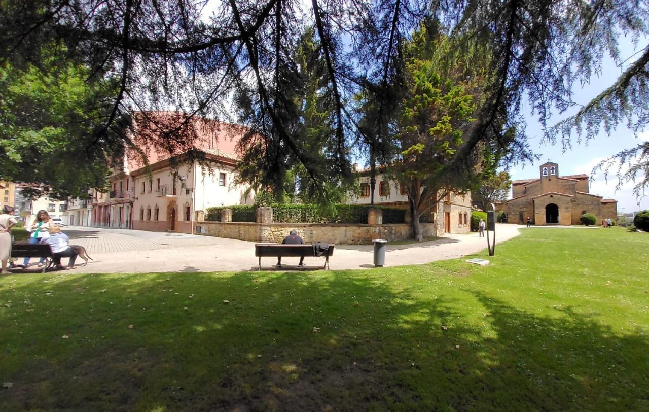 Apartamentos Santullano 1 Овиедо Екстериор снимка
